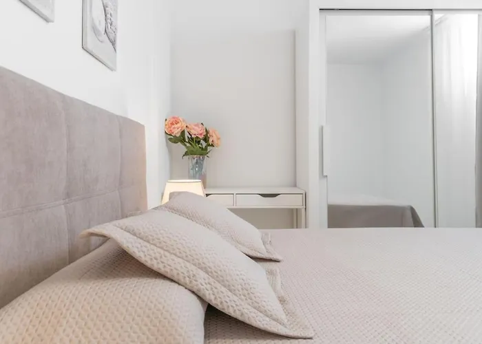 With Two Bedrooms Holiday home